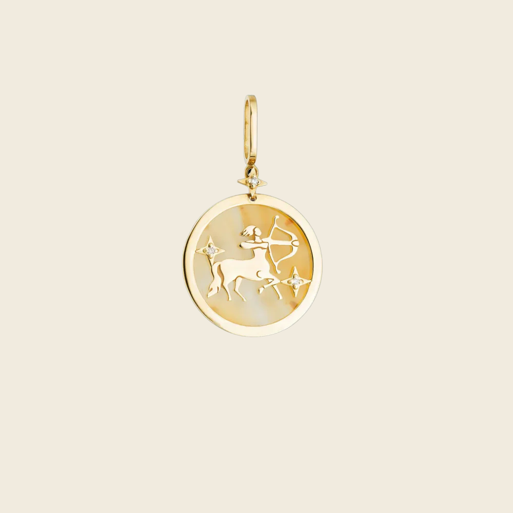 Pendente Zodíaco de Sagitário com Quartzo Laranja e Diamantes em Ouro Amarelo