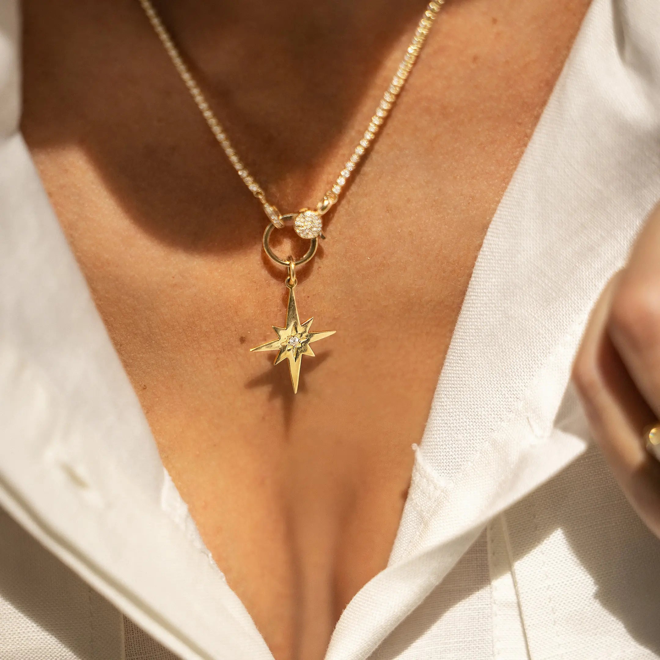 Pendente Estrela com Diamante em Ouro Amarelo - JJ Diamond